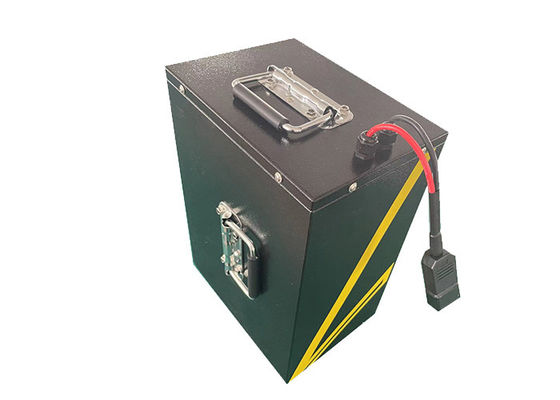 غلاية التدفئة الكهربائية ذات الأبعاد الإجمالية من 2100mm*1200mm*1850mm سعة 30 لتر وزيادة ضغط التدفئة من 0.4mpa