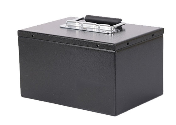 وحدات تسخين كهربائية بأبعاد إجمالية 2100 مم * 1200 مم * 1850 مم وواجهة وصول 32DN لمتطلبات العميل